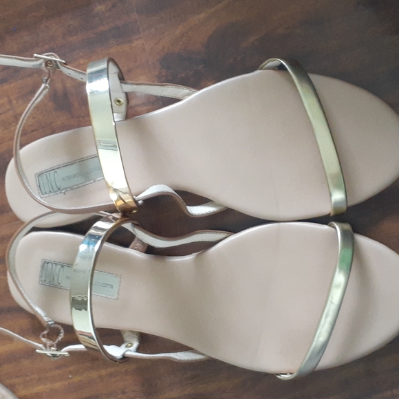 Sandals - Picture 2 of 15